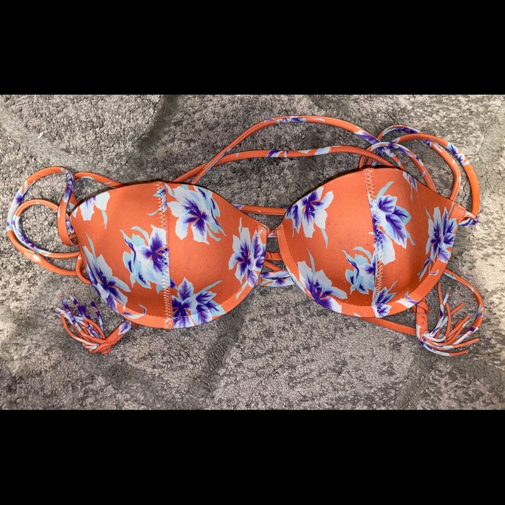 Acacia Vintage Aloha